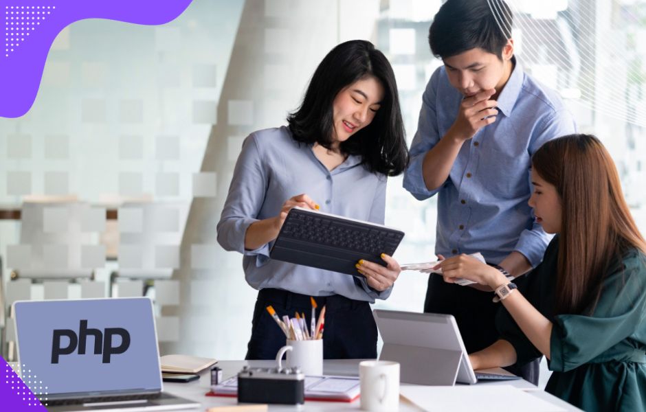 Outsourcing company discusses factors for evaluating partner options for PHP projects, emphasizing experience and expertise.